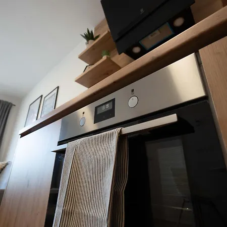 Centrum-vusch Parking Included コシツェ