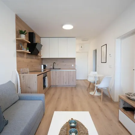 Apartman Centrum-vusch Parking Included