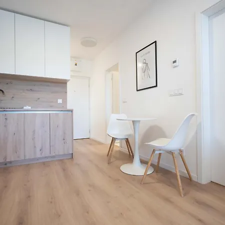 Apartman Centrum-vusch Parking Included *