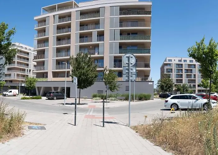 Apartment Centrum-vusch Parking Included *